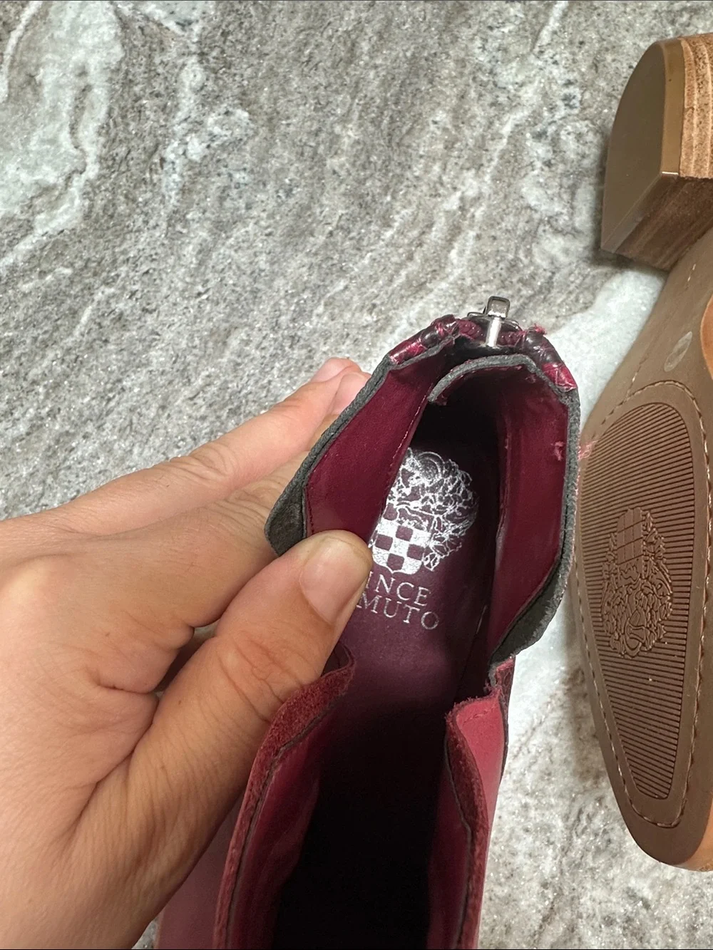 Vince Camuto new super